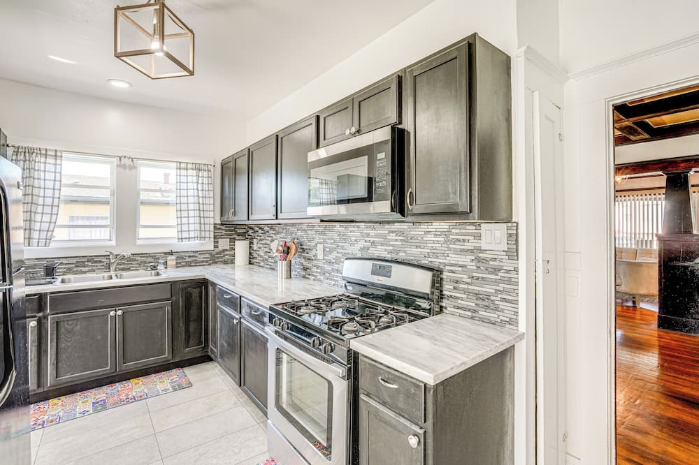 Richmond House | Gated Richmond Home ~ 2 Blocks to BART Station!