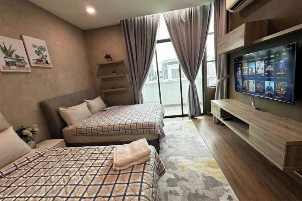 Cyberjaya House | Self Check in Homestay Room 1, Y5 Netflix Parking Coway