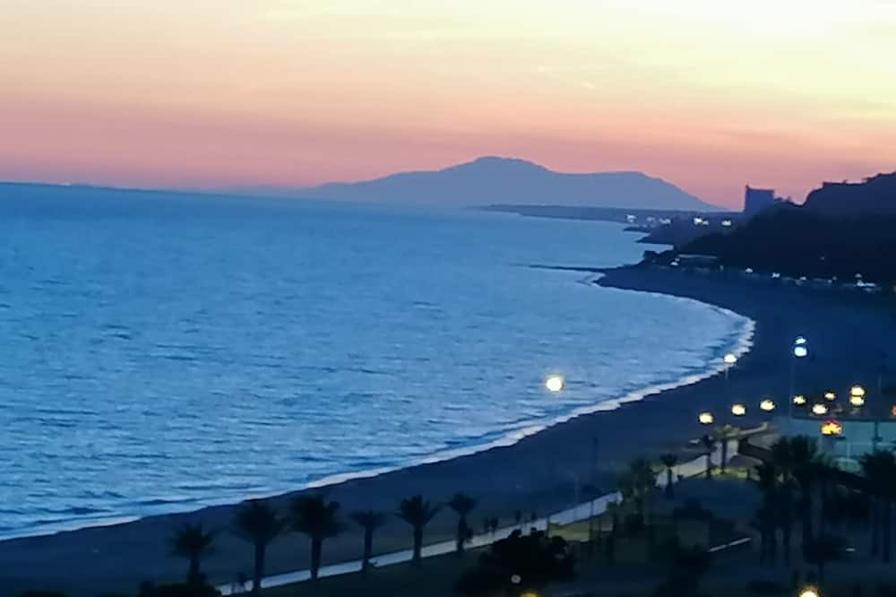 L'Hospitalet de l'Infant Apartment | Apartamento con Terraza, Vistas Playa y Montaña