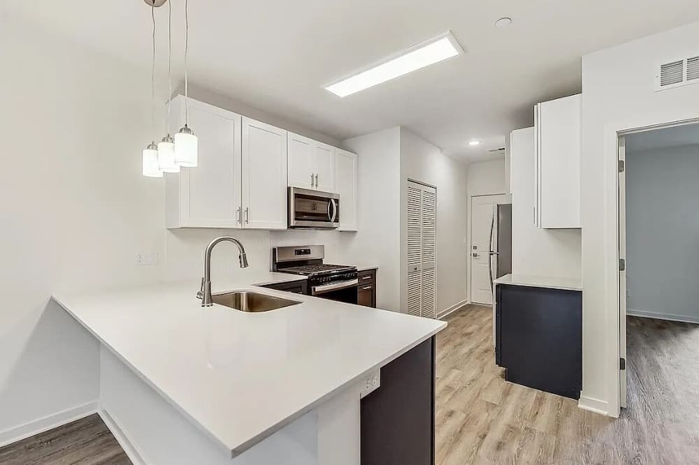 Mundelein Apartment | Cozy 1-bedroom apartment with AC, WiFi in Mundelein