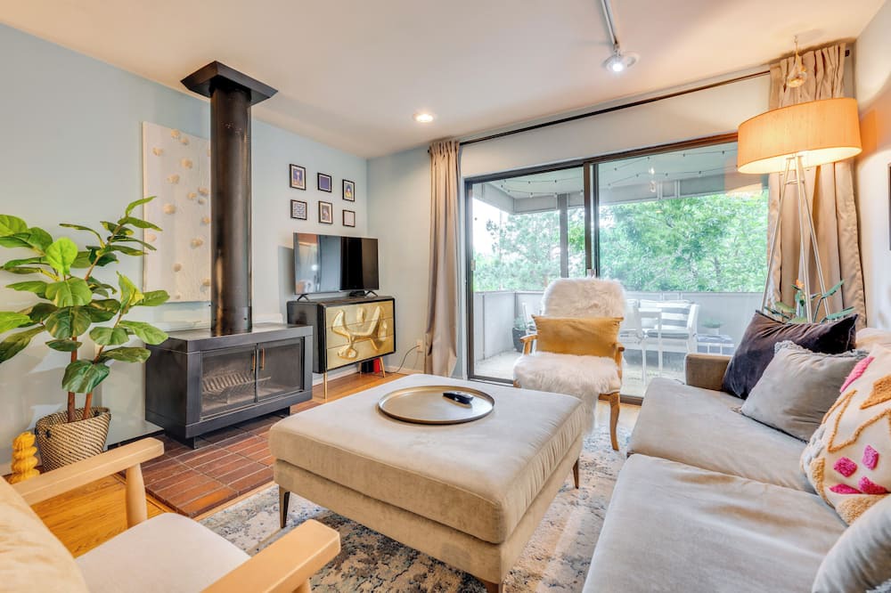 Whittier Condo | Boulder Condo w/Large Balcony < 1 Mi to CU!