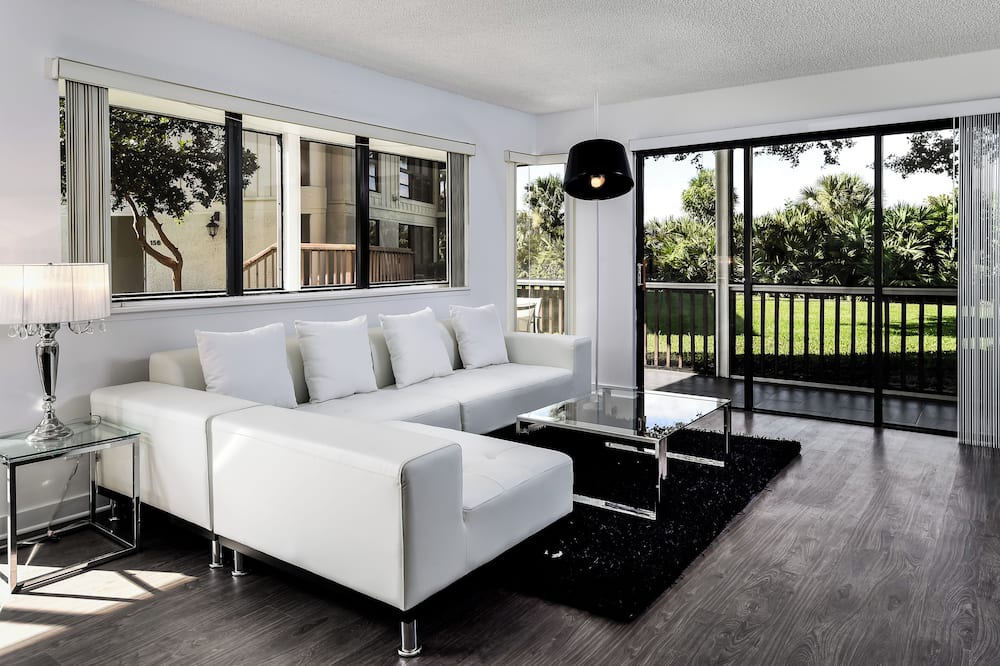West End House | 7MM Aspen Residence in Town - Brand New Construction