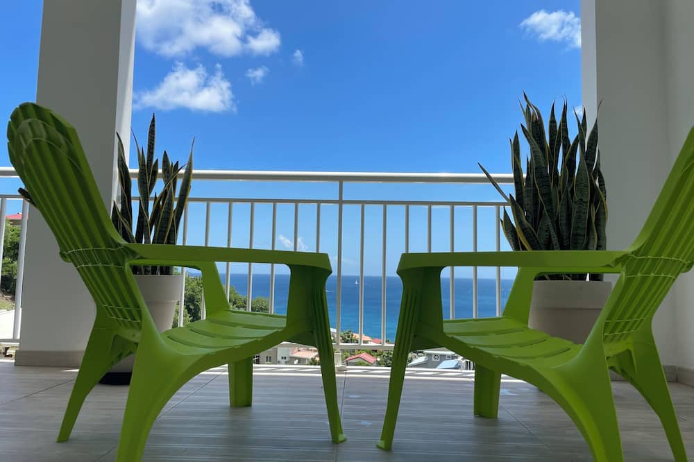 Les Anses-d'Arlets Apartment | "Sweet bamboo" bottom of villa, sea view, 2 minutes from the beach