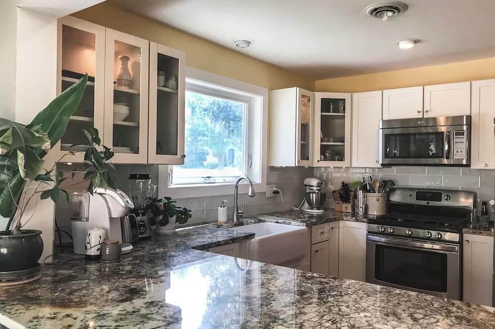 Gillette House | house in Gillette