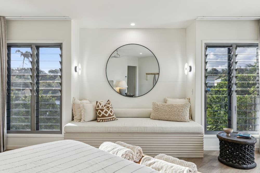Cabarita Beach House | Cypress Cnr - Beachside holiday home