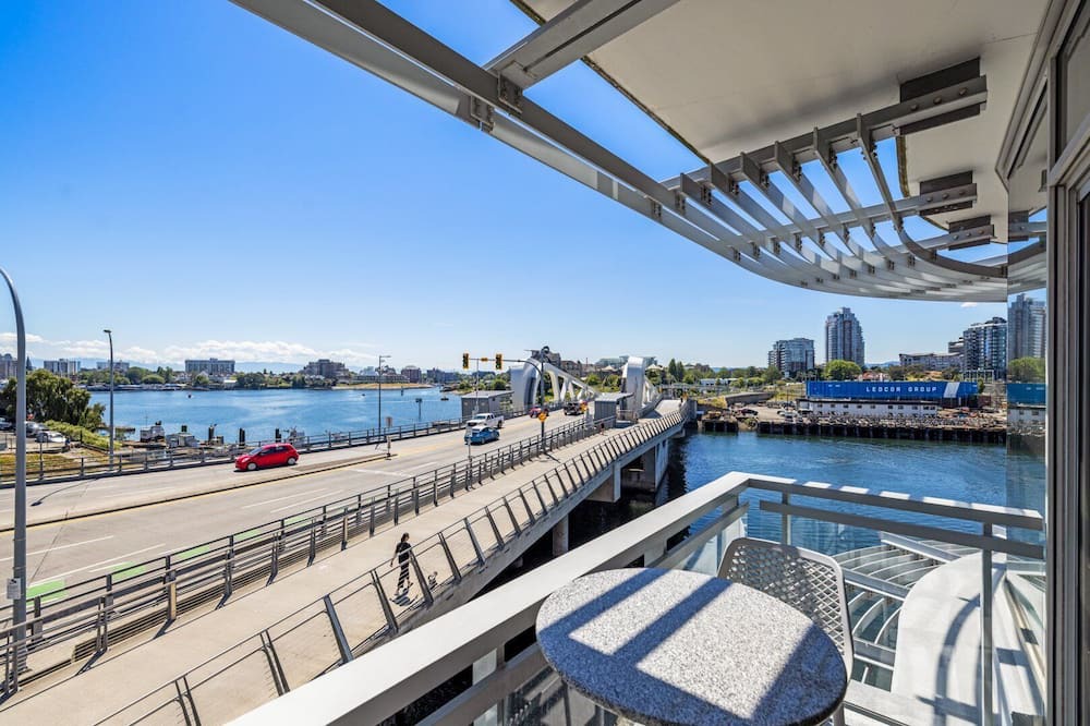 Inner Harbour Condo | Waterfront Living in the Heart of Downtown Victoria