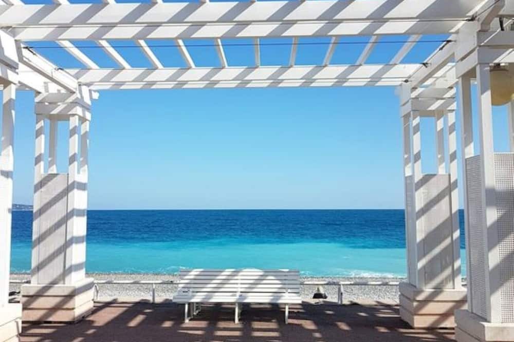 Pasteur Apartment | Charming 2 bedroom apartment with WiFi, in Nice, France