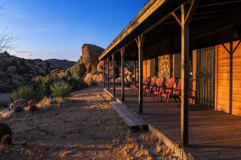 Pioneertown Cabin | Pioneertown Preserve trail private access, Pool, Spa, a mile to Pappy's & RedDog