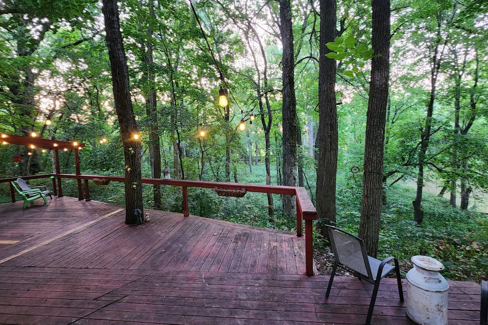 Armstrong Cabin | Morchella Hideaway