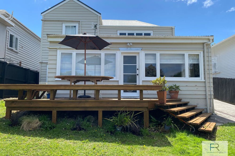 Grey Lynn House | Perfect Grey Lynn Home