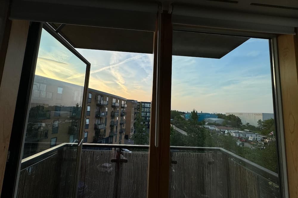 Wimbledon Park Apartment | 3rd floor Cozy Flat in the Heart of Tennis and Football in London!