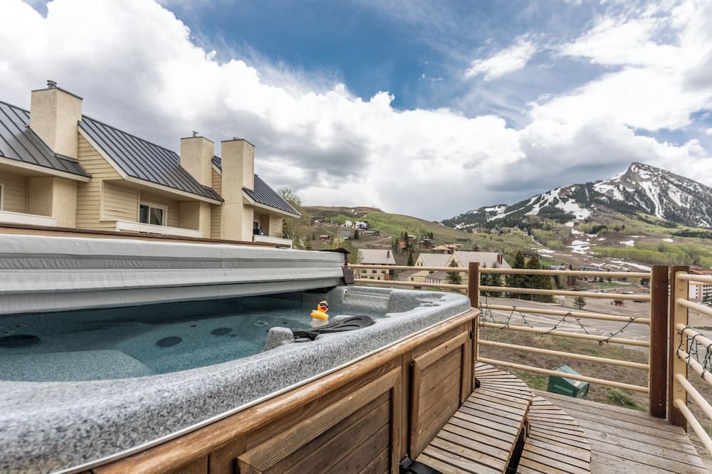 Mount Crested Butte Condo | The First Chair Lair