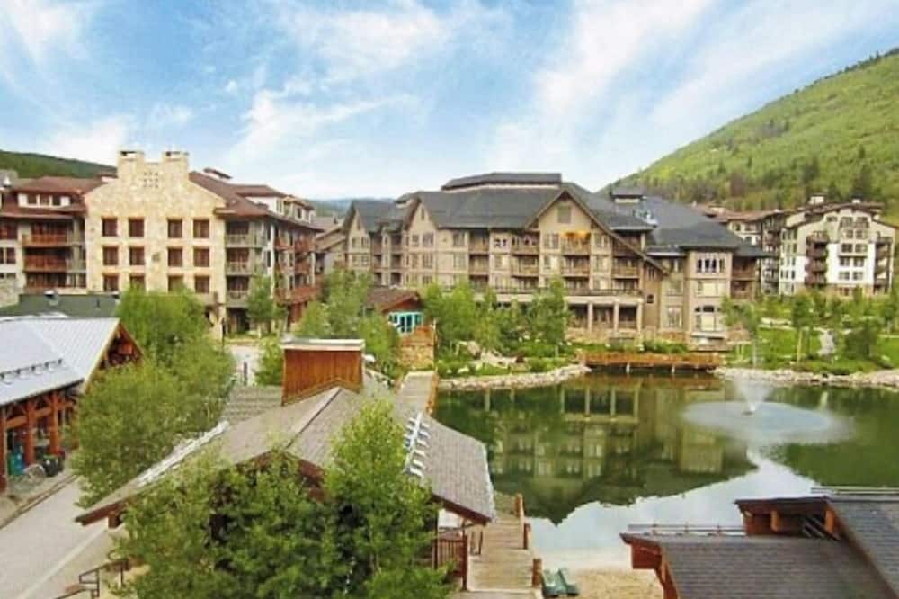 Copper Mountain Resort | Luxury one bedroom and one bathroom unit with full amenities