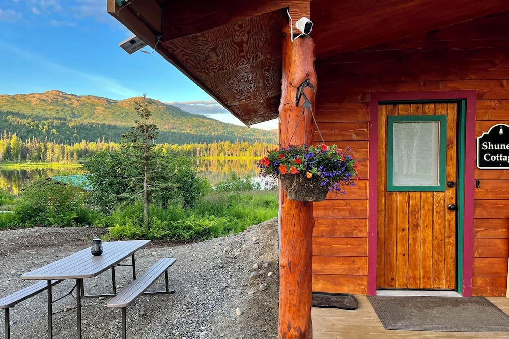 Trapper Creek House | Shunem Cottage -HCRL