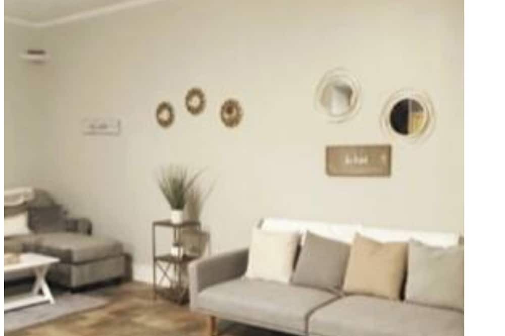 Millbrook Apartment | Tranquil Haven
