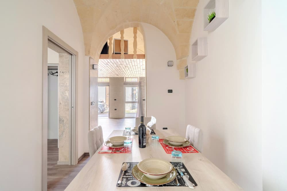 San Pancrazio Salentino House | Holiday Home 'Luxury Suite Salento' with Wi-Fi and Air Conditioning