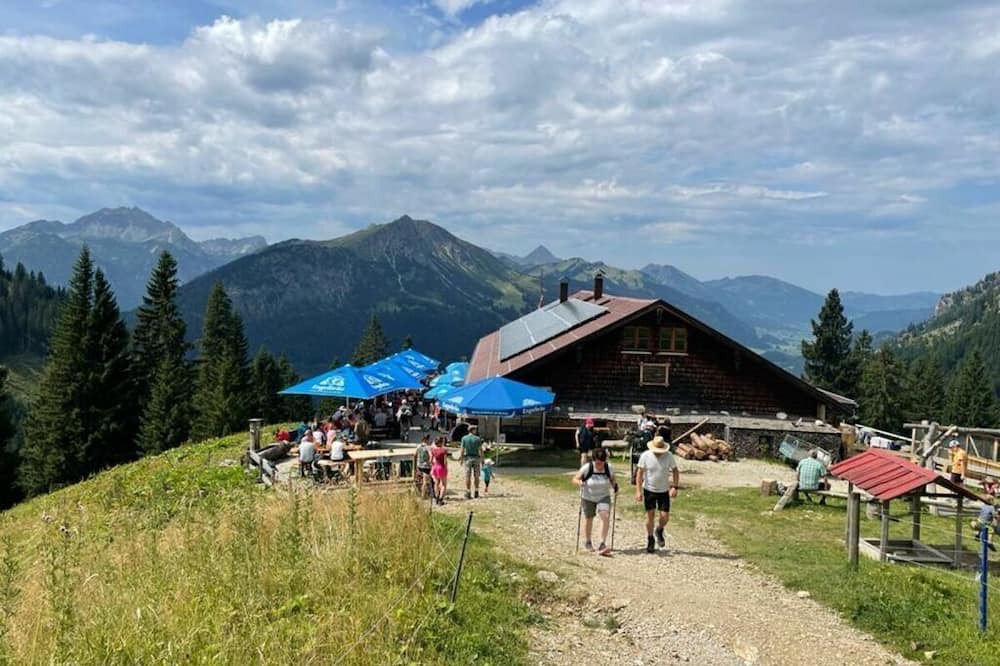 Hoefen House | "Haus Berta" 2-4P. Comfortable holiday residence
