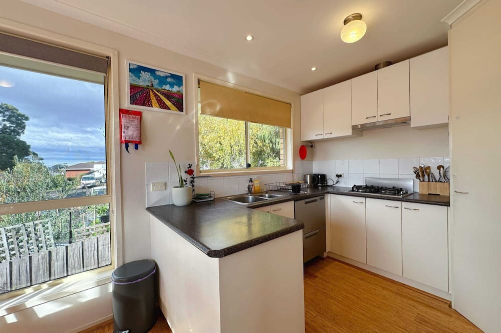 Kingston House | Hobart Harmony Home - 10 minutes to CBD