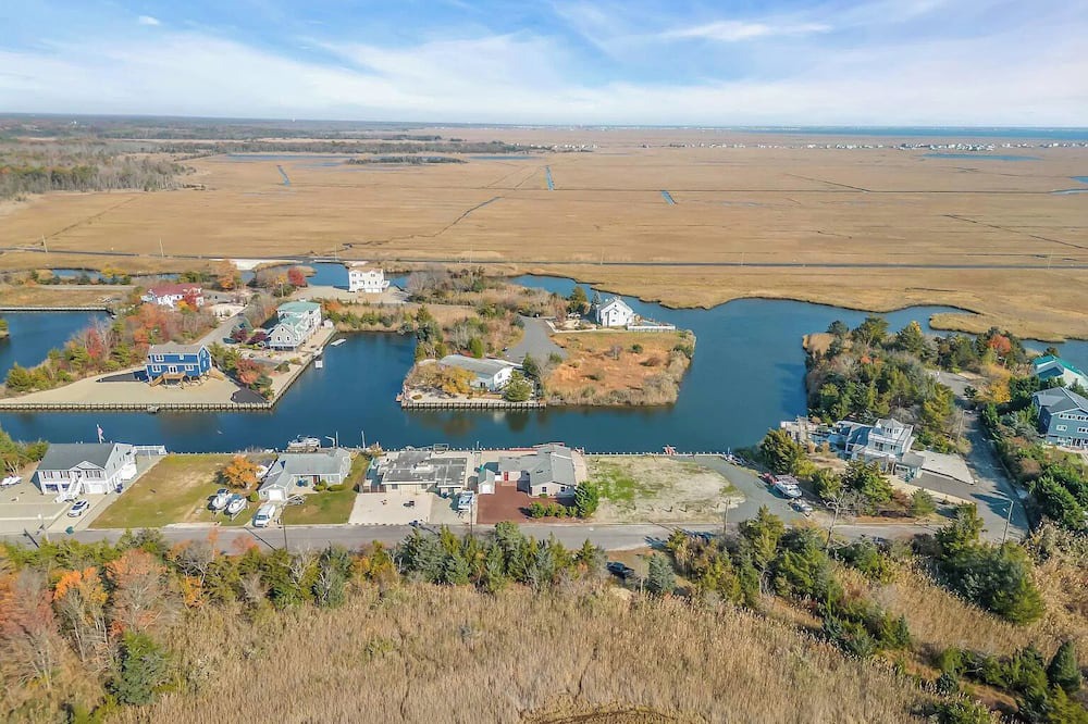 Little Egg Harbor House | Beautiful Waterfront Home at Little Egg Harbor