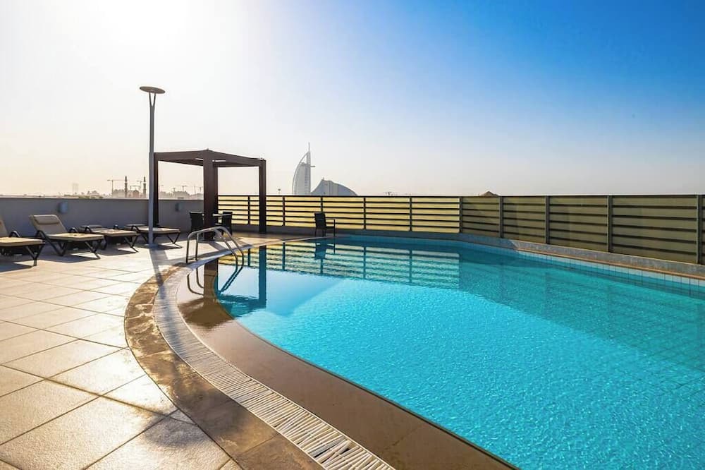 Jumeira 3 Apartment | 2BR Umm Al Sheif 10 Mins From The Beach - NOX