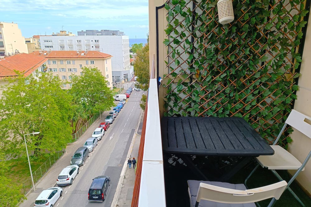 La Californie Apartment | Spacious apartment in the heart of Nice