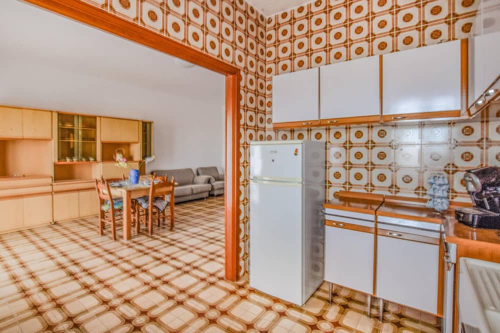 Calalunga-Pietragrande Apartment | Pack your bags and look forward to relaxing days in this holiday apartment in Calabria.
