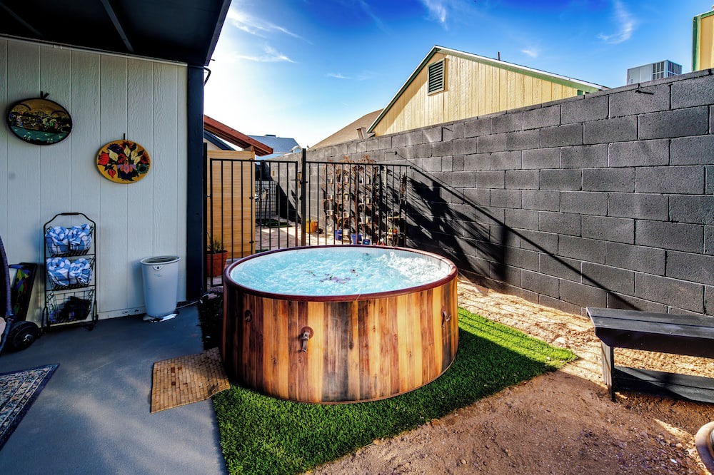 Tucson House | Casa Mischne, Love & Light