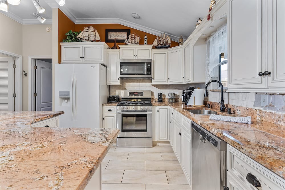 Glenbrook Cottage | Batally Cottage Home in The Village of Polo Ridge