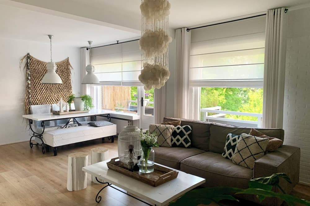Amsterdam East Apartment | Very nice appartment 80m2 FREE PARKING