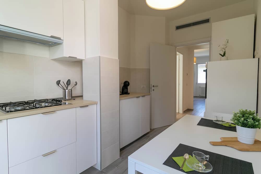 Lecco Apartment | Civico 32 Family Apartment