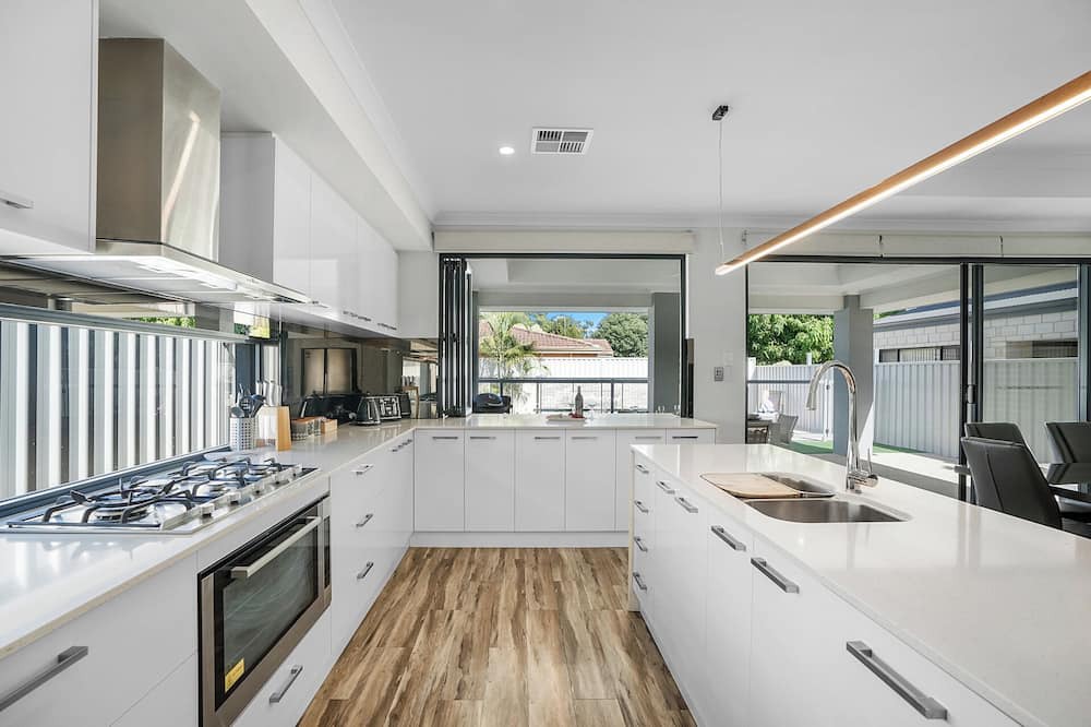 Rivervale House | Modern Oasis w/ Private Pool near Airport & Optus