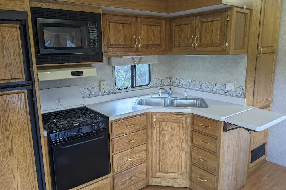 Guatay House | San Diego Mountain RV Camping! Less than an hour to the beach!