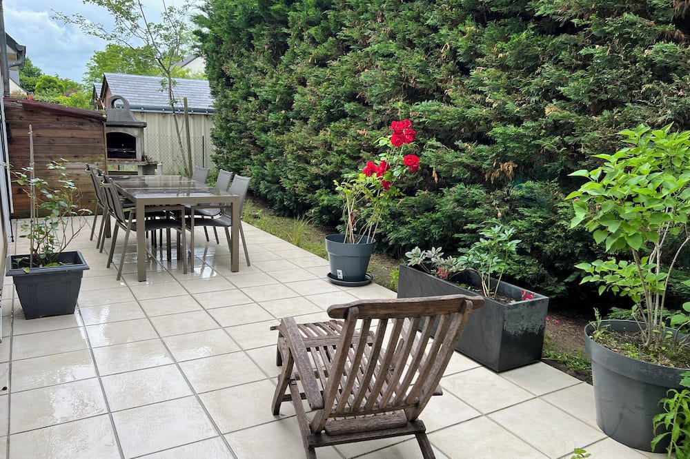 Montlouis-sur-Loire House | Vrbo Property