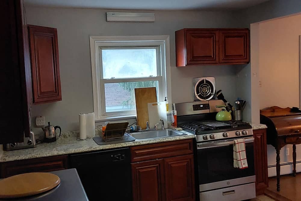 Pearl River House | Charming cape 30 minutes drive from New York City