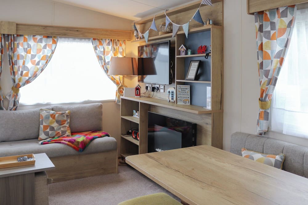 Rhyd-y-clafdy Cottage | Perfect for families, walking distance to all amenities and the beach.