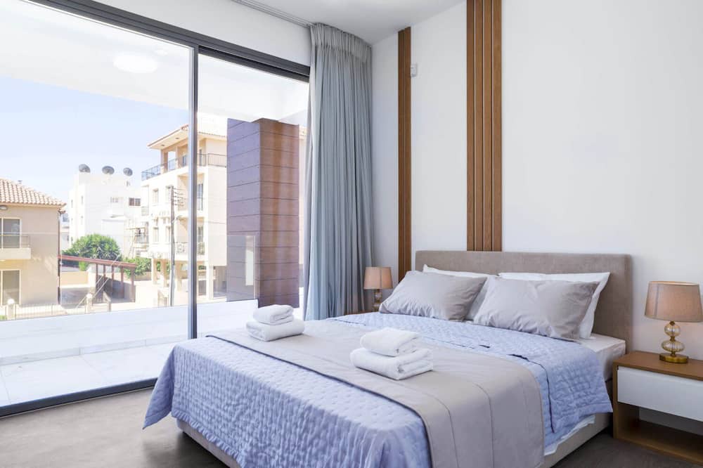 Limassol Apartment | Blueberry - Three Bedroom Apartment, Sleeps 6