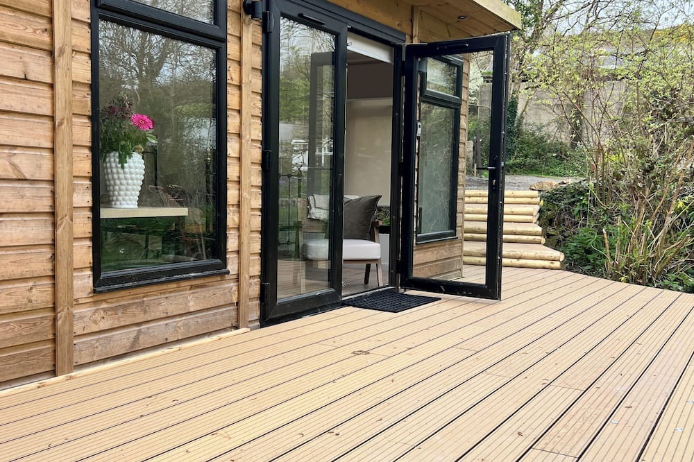 Gweek Cabin | The Mill Lodge luxury and cosy in a tranquil garden setting.