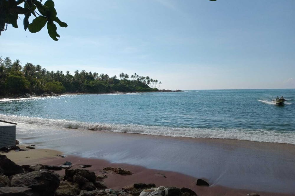 Tangalle Villa | Surfing Beach Ayurveda Treatment Wellness Tangalle Sri Lanka Down South Beach