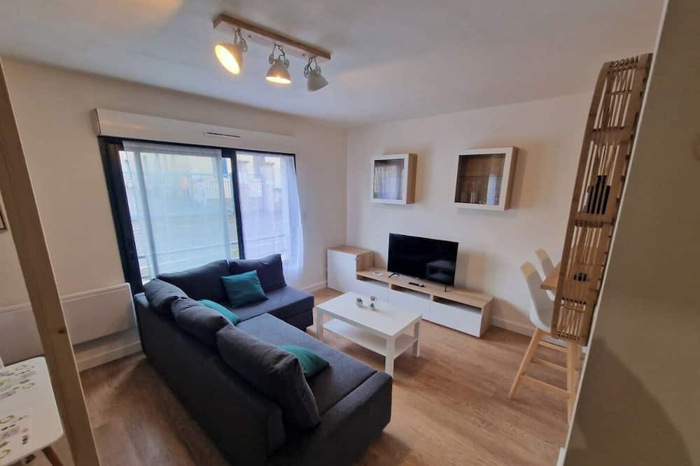 Centre Ville Apartment | Modern apartment - free, private and secure parking