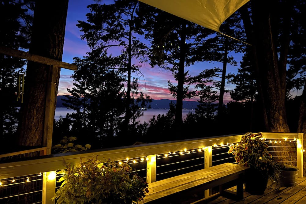 Woods Bay House | Serenity In Bigfork, Montana
