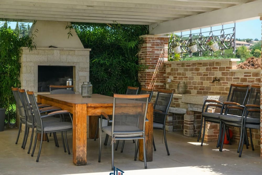 Labinci Villa | Villa Bincila Comfortable holiday residence