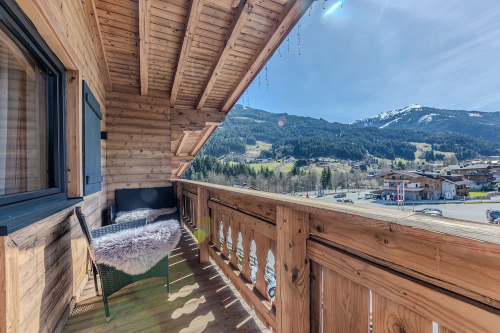 Jochberg Apartment | Gemütliche Apartments in den Bergen Tirols. Haustierfreundlich. Ski In/ski out