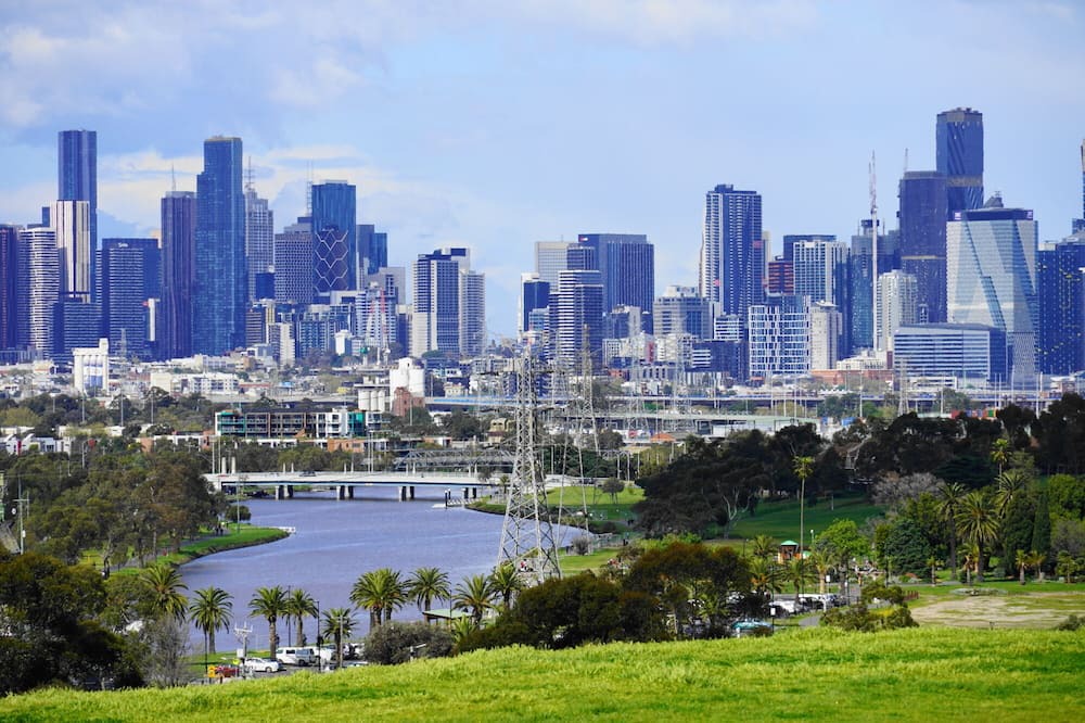 Footscray Apartment | Romantic Urban Retreat: One Night with The Little Prince!
