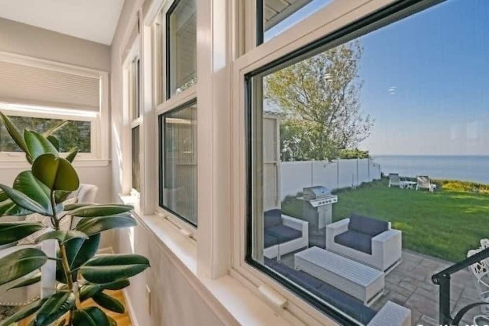 Miller Place House | Waterfront Escape with Private Beach