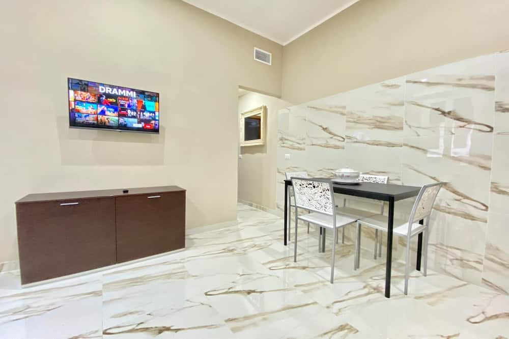 Milan Apartment | Modern, between Metro and Linate Airport