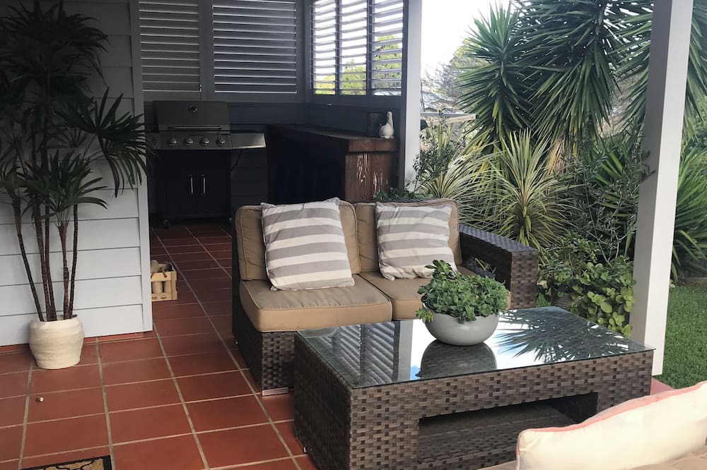 Milton Cottage | Short Walk to Milton Village | Cosy and Quiet | Dogs Welcome