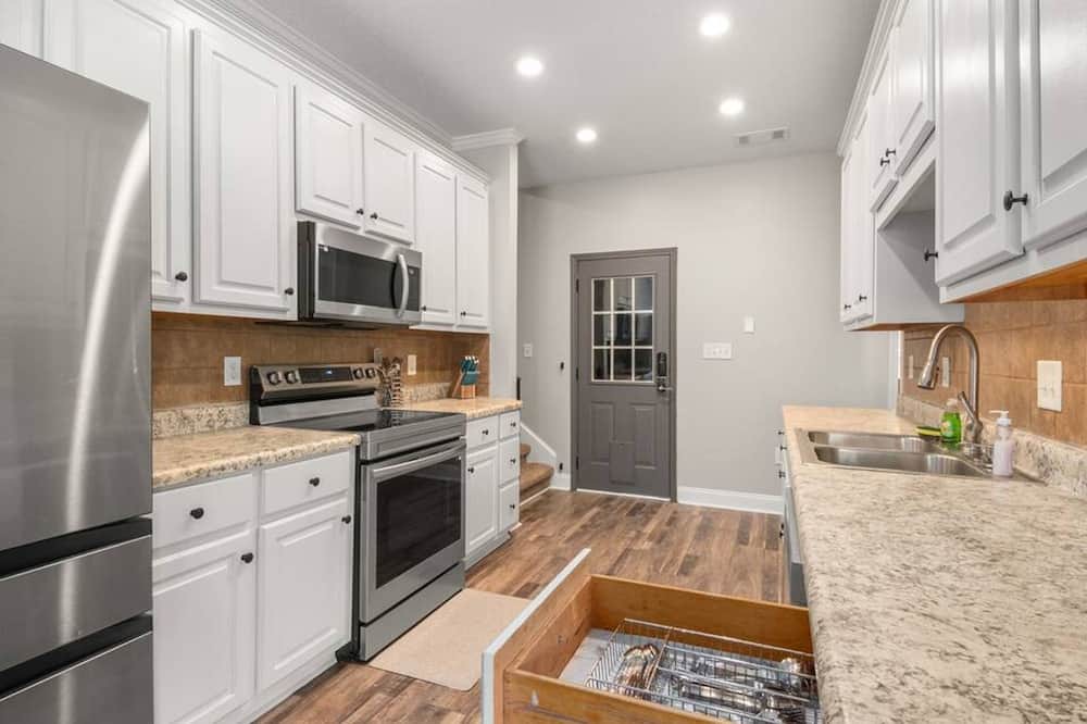 Warner Robins House | Macon Wr Haven 7 Beds