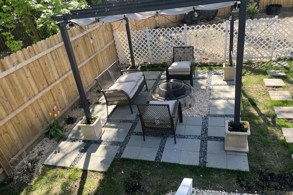 Downtown Baltimore Apartment | Experience the comfort of a studio that feels like home.