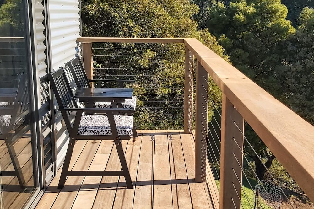 Apollo Bay Apartment | Killala Loft, rejuvenate and relax.
