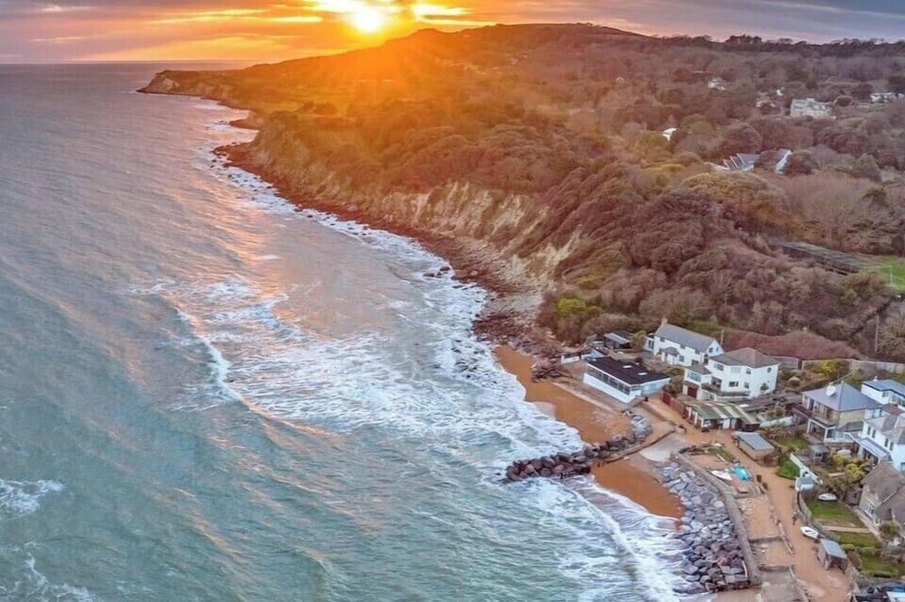 Seaview House | The perfect family base for a relaxing Holiday or short break in Seaview